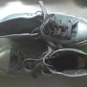 Black Converse hightops